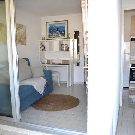 Le Cabanon De Mirza 公寓 *