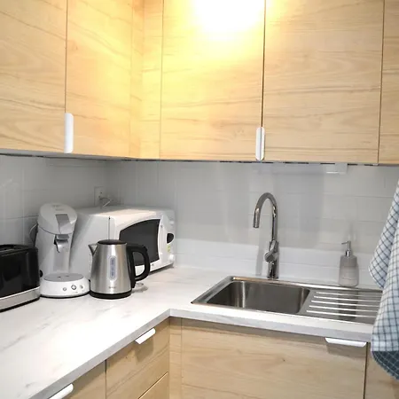 Le Cabanon De Mirza *